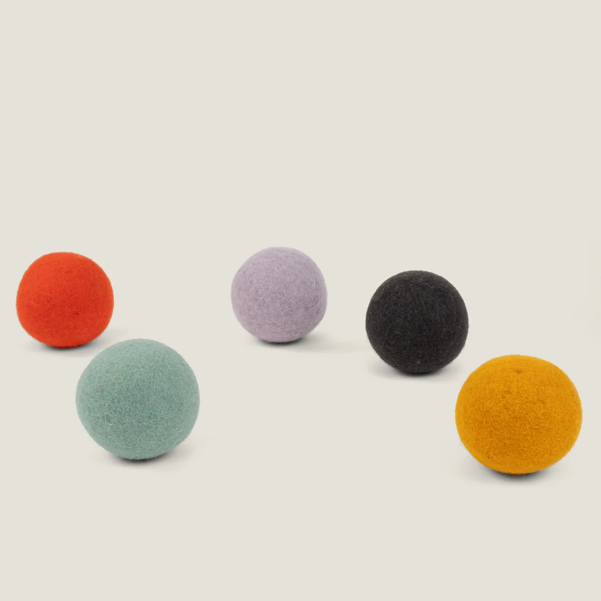 myfelt - Mats & Marla Hundespielzeug, Ball Set, rotorange / lavendel