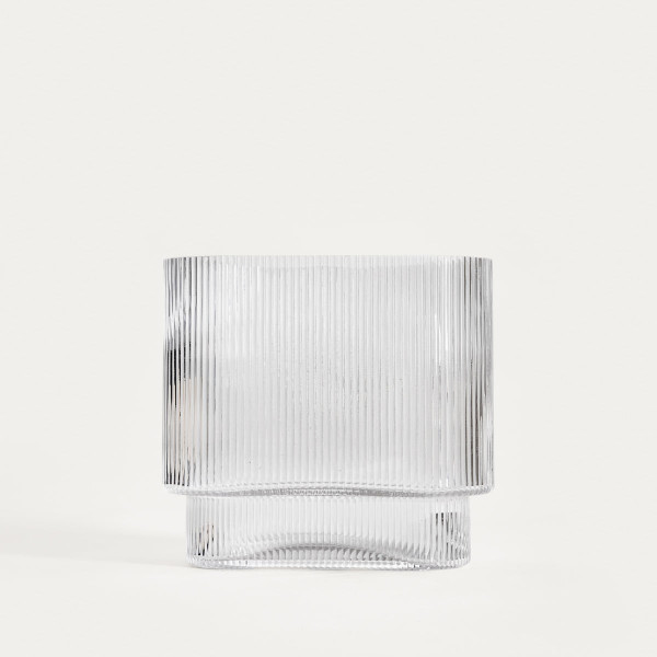 Wazon AMER szklany podłużny prążkowany transparentny 20x10x18,5 cm HOMLA