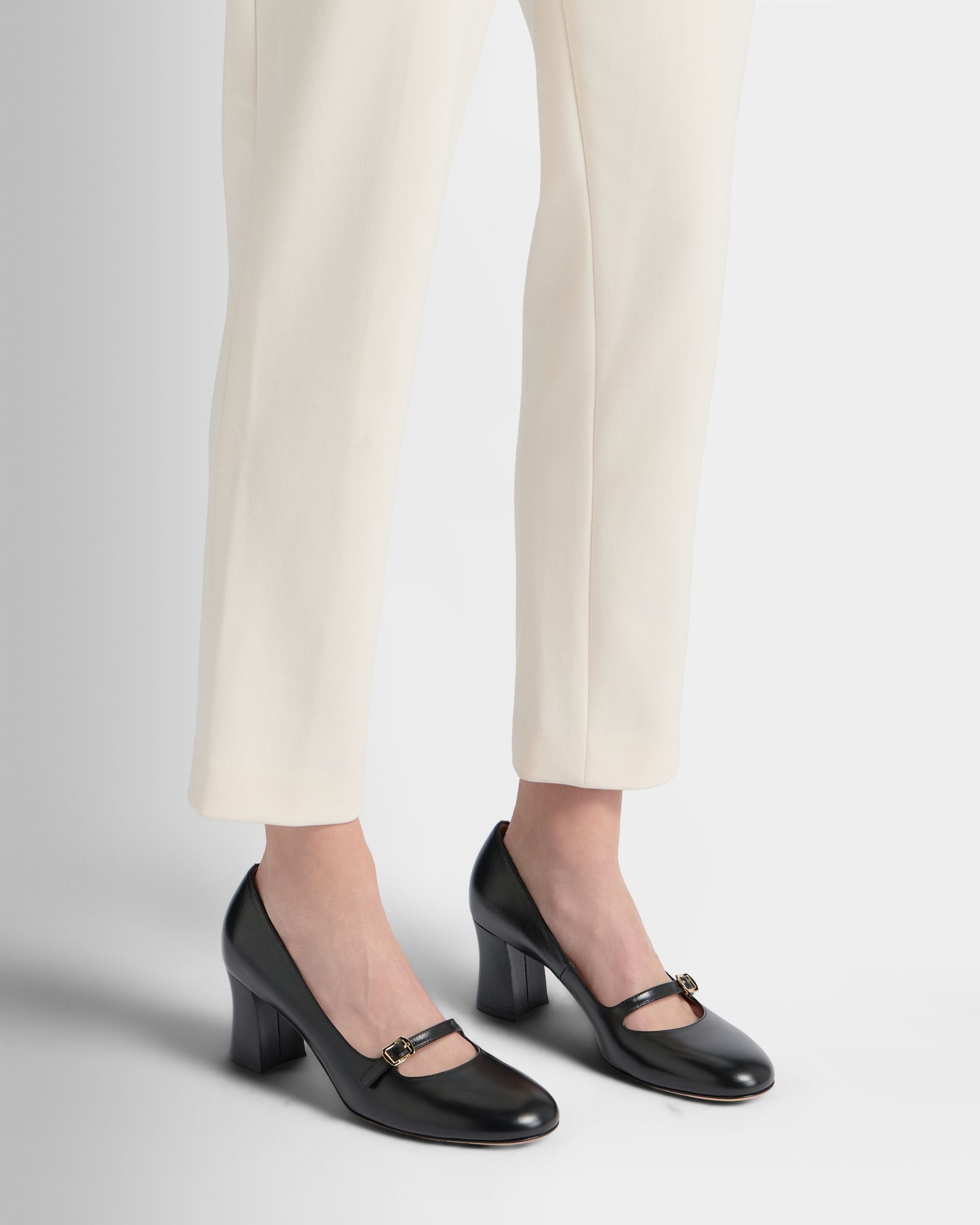 Saule Mary Jane Pumps aus schwarzem Leder