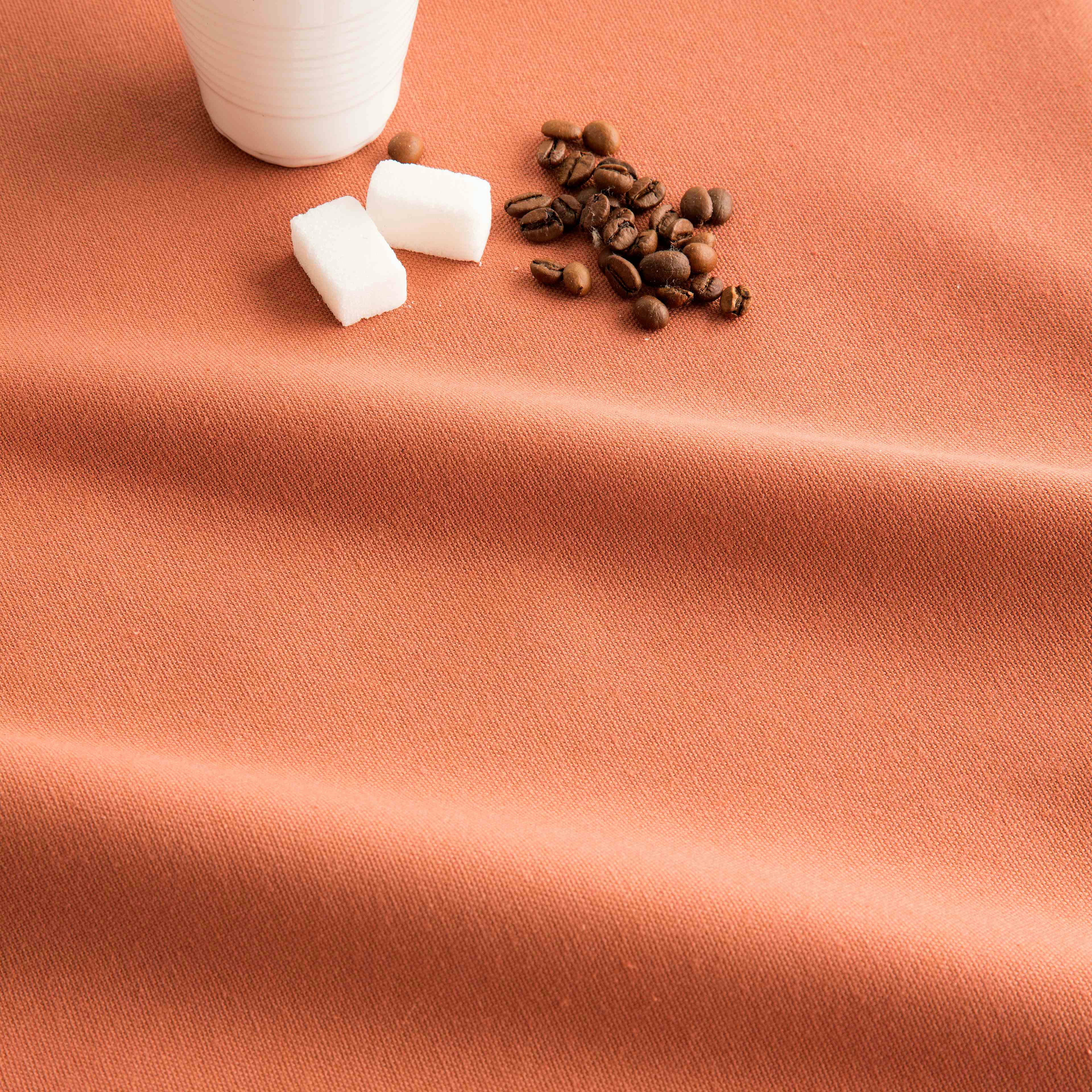 KAHU TEJA - Nappe en coton biologique rouge avec anti-taches 140x140 cm