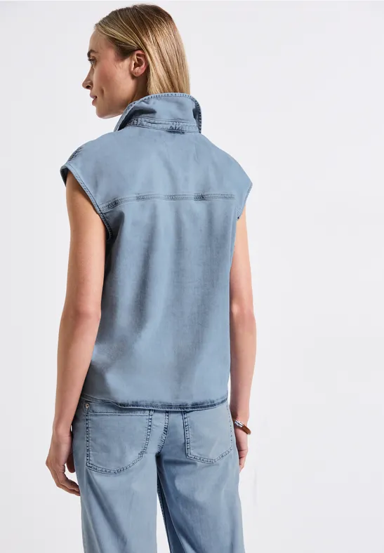 Jeansbluse im Bleached-Look