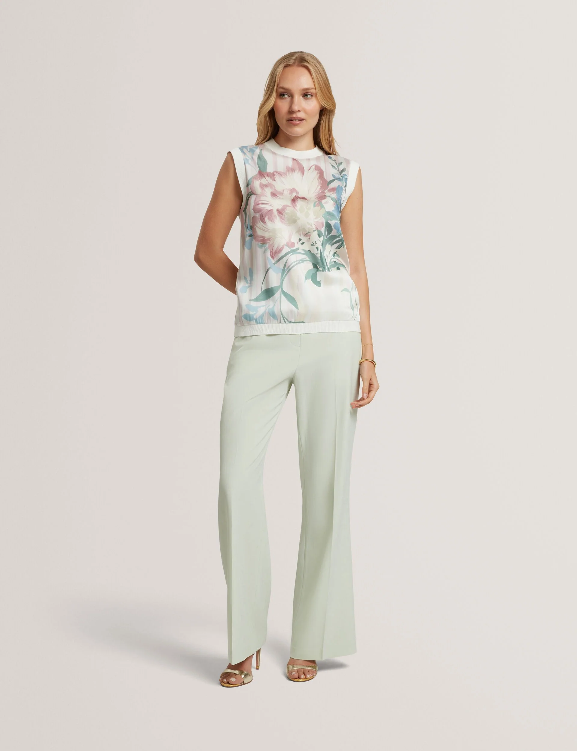 PAVONIA | PALE PINK