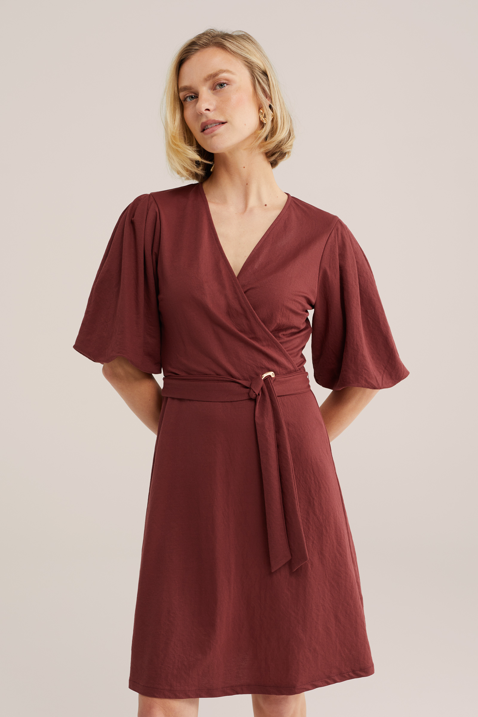 Dames jersey jurk met ballonmouwen