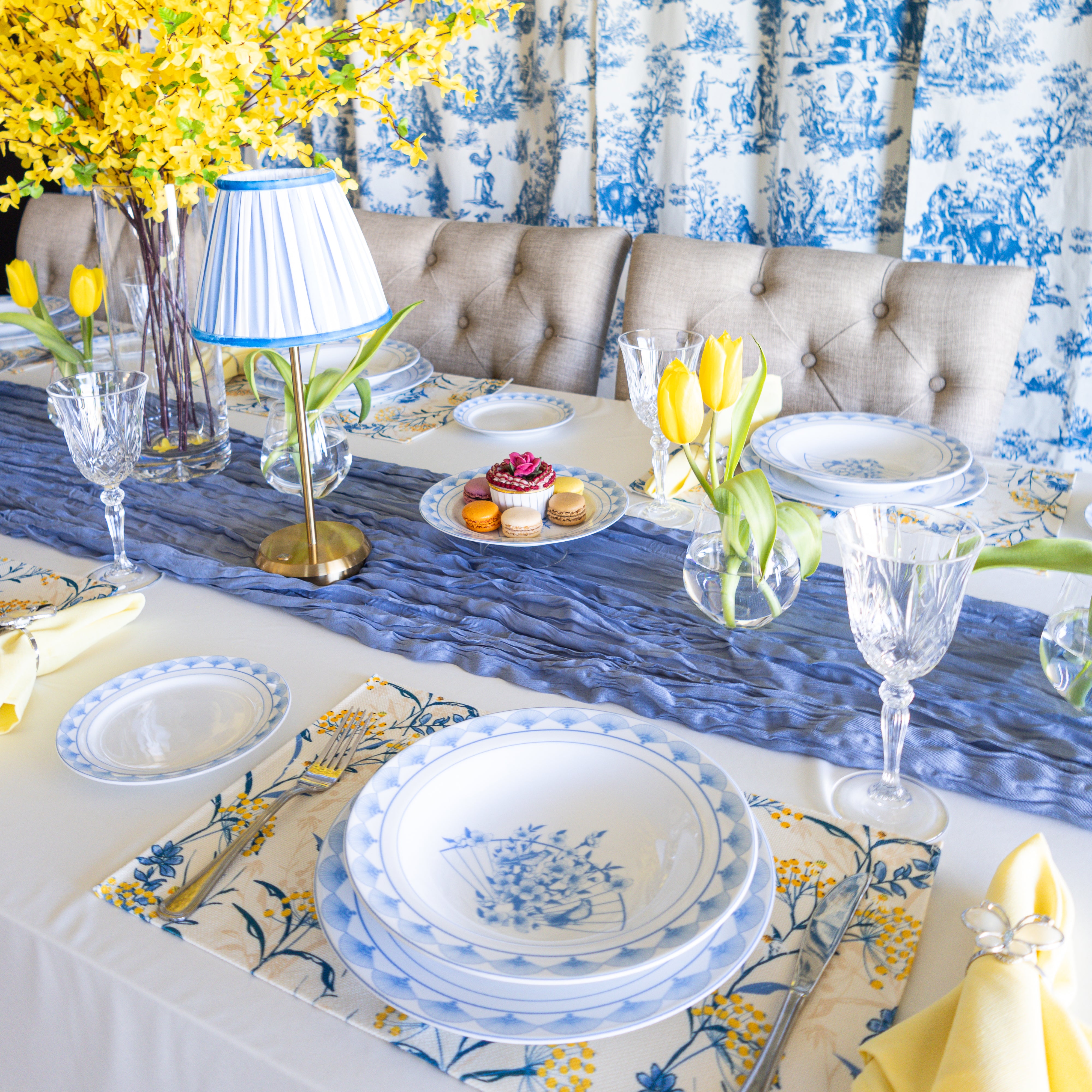 Blue Nightingale 12-Piece Porcelain Dinnerware Set