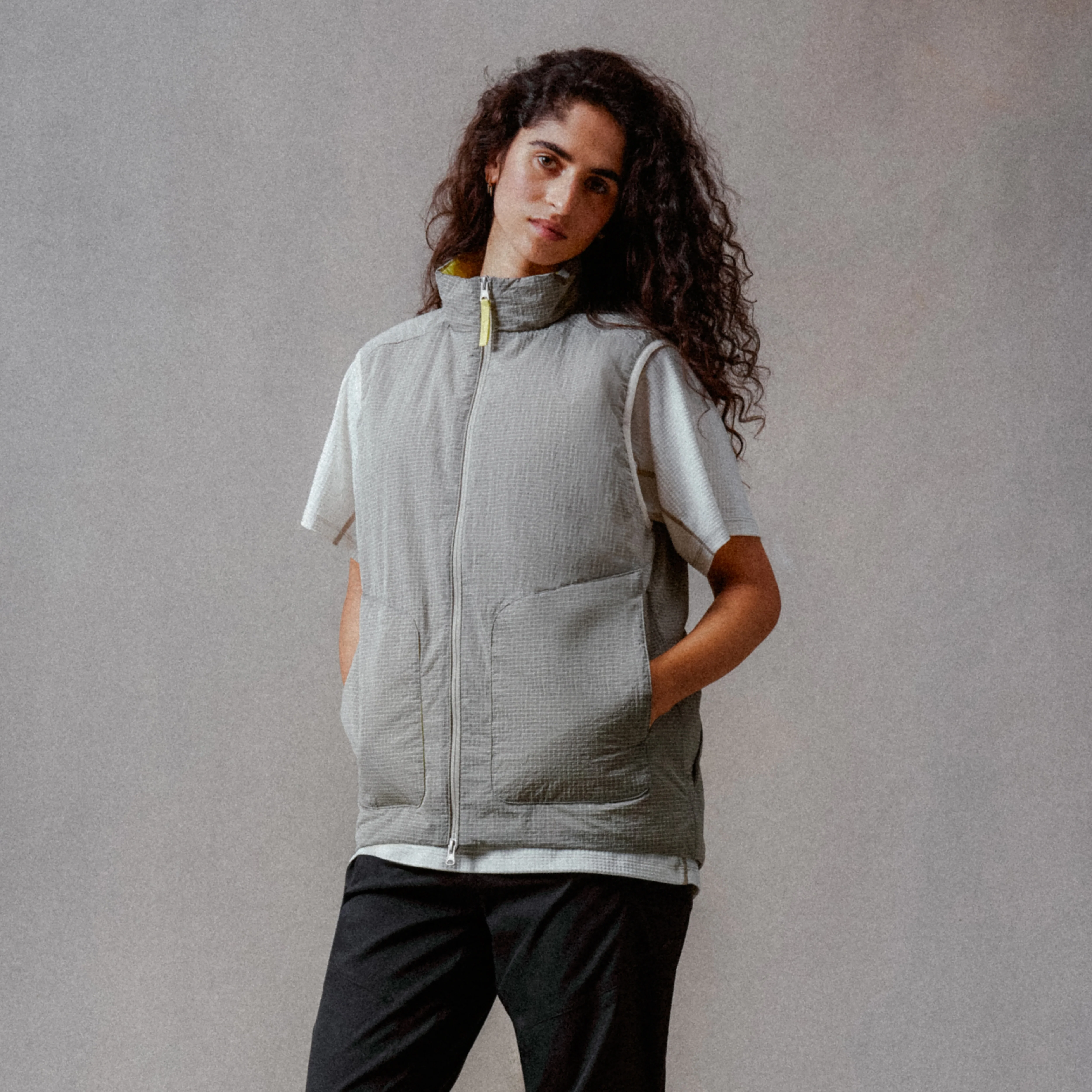 Unisex Corner Gilet - French Oak