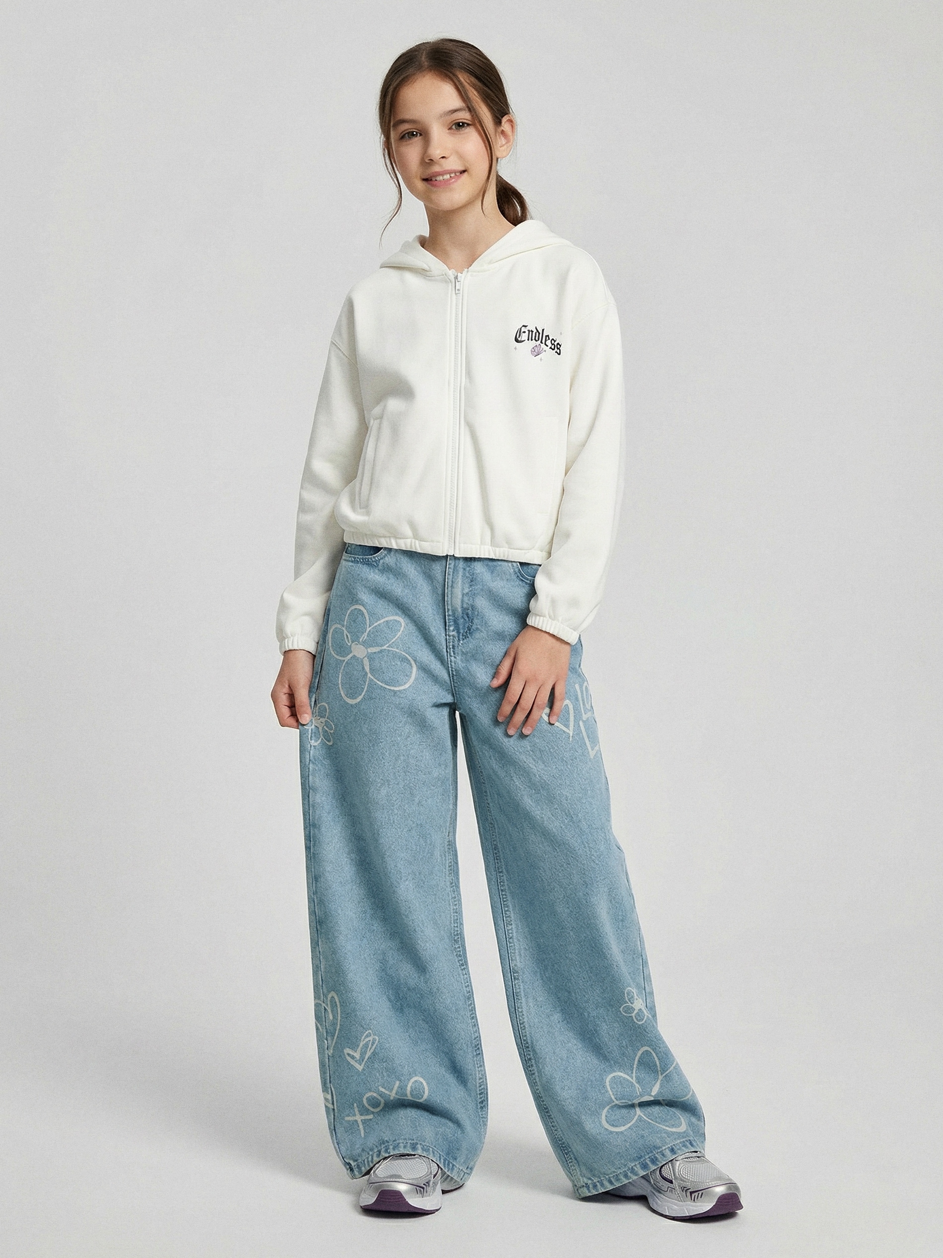 Jeansy wide leg z efektem sprania