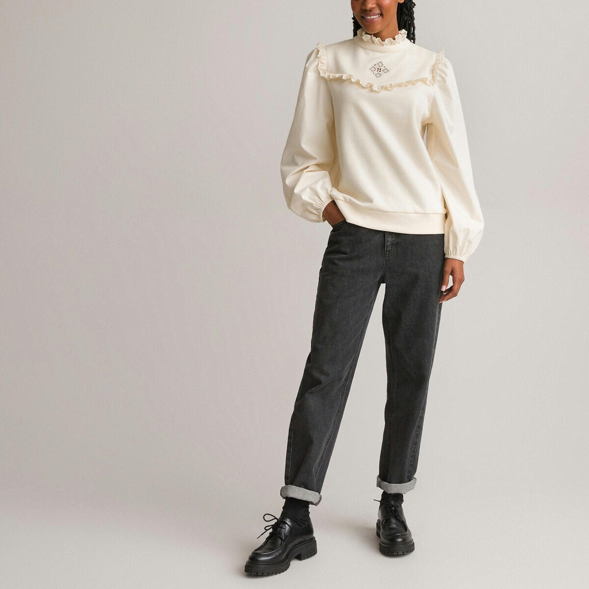 Sweat col volanté bi-matière broderie anglaise