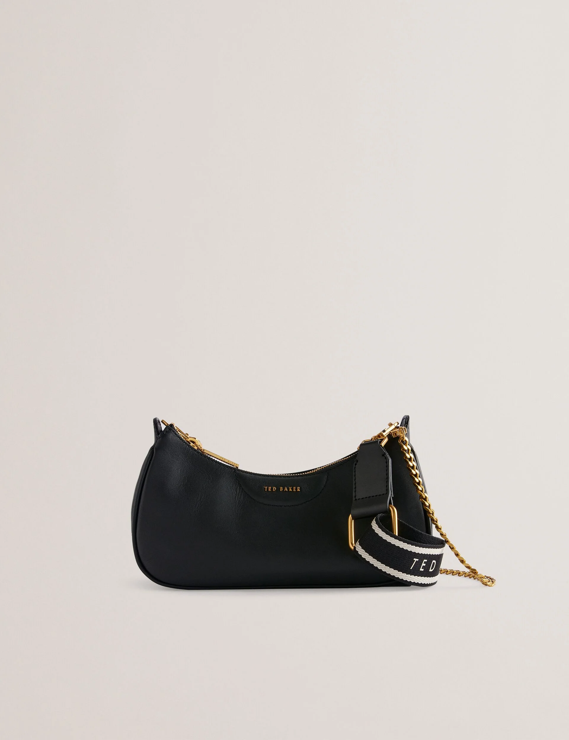 ESSIY | BLACK