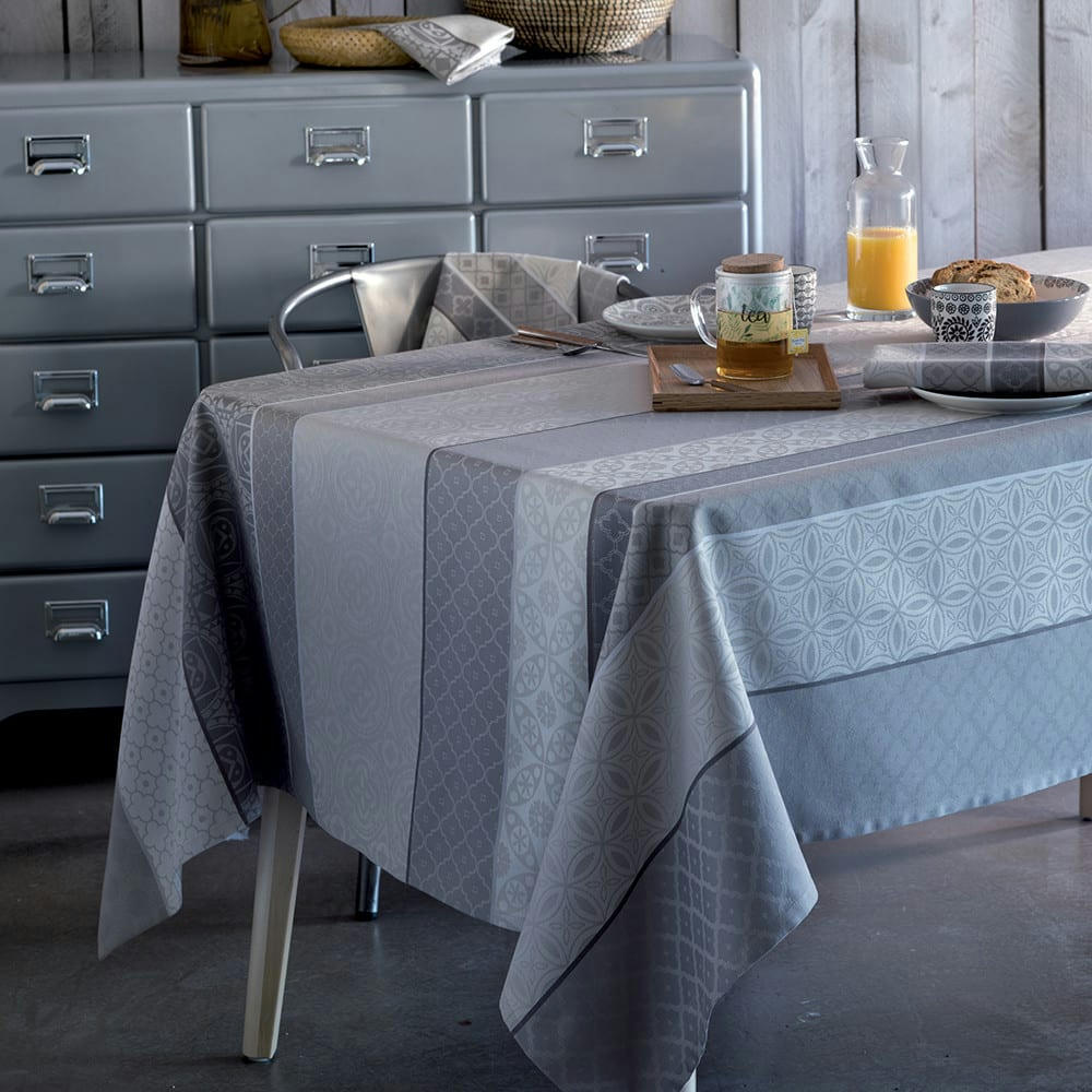 MILLE BASTIDES CHARBON - Nappe  pur coton gris 155x225