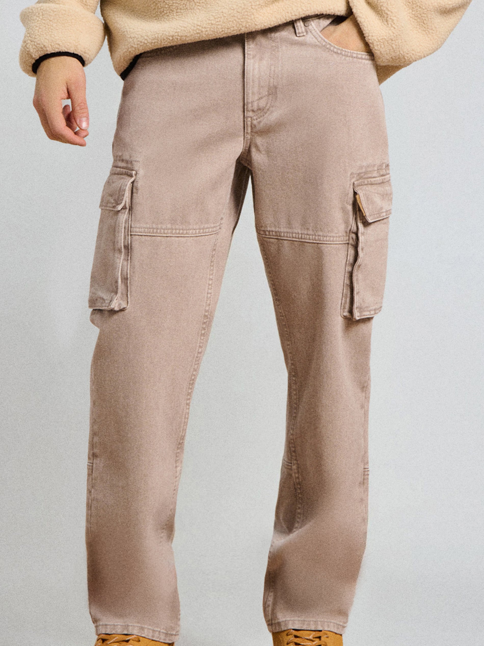 Jeansy cargo