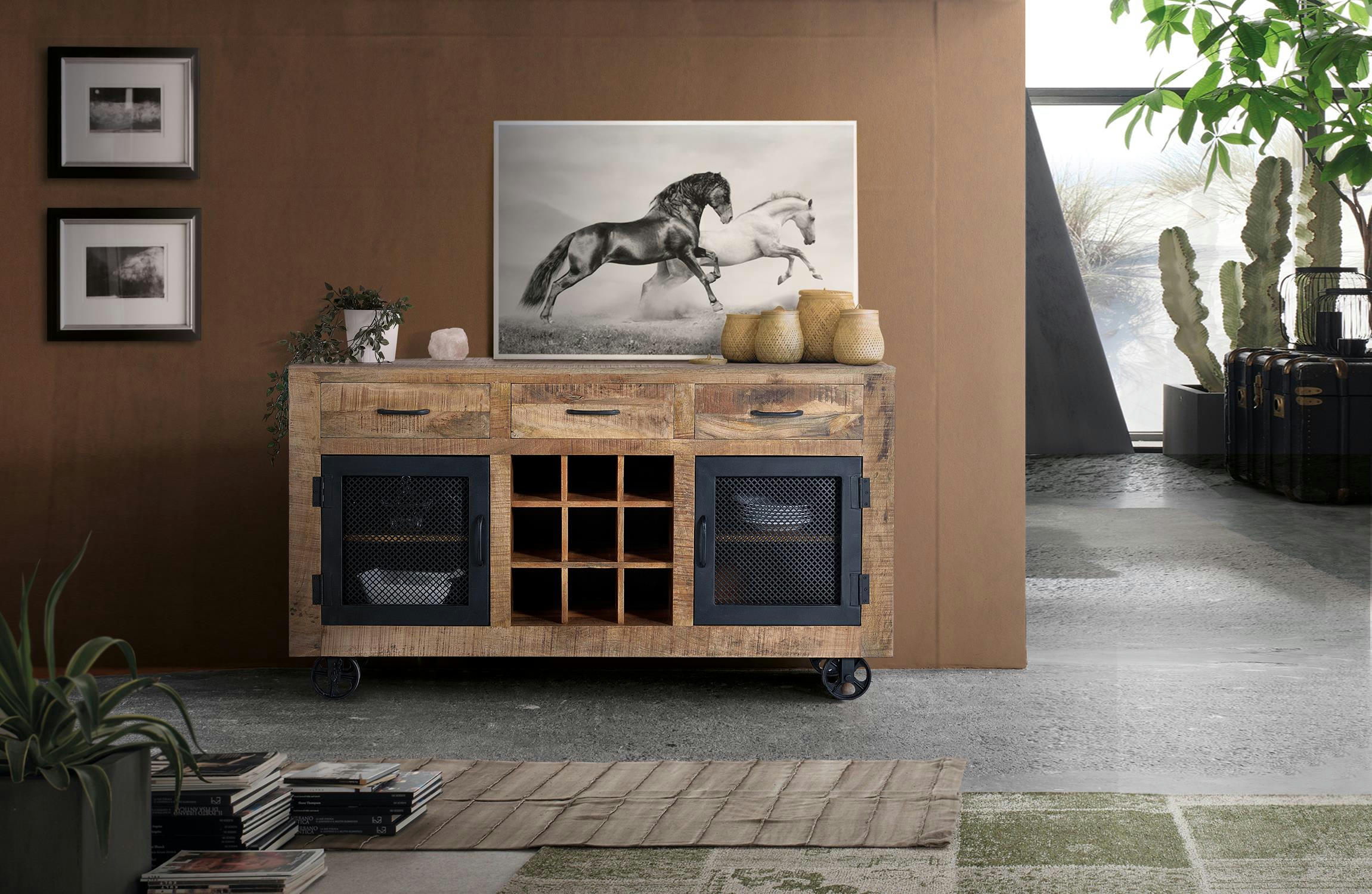 - Buffet industriel en manguier et pieds en métal couleur naturelle