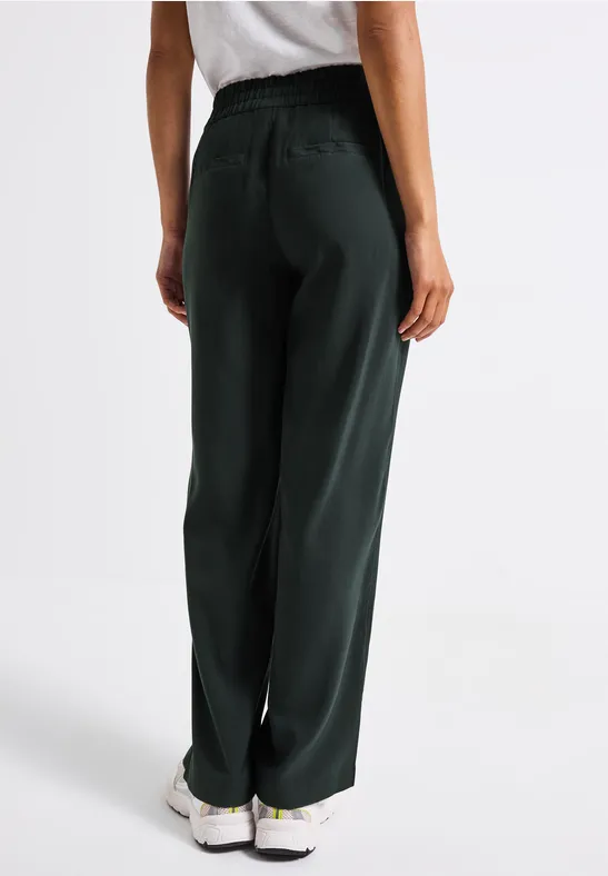 Straight Leg Twill Hose