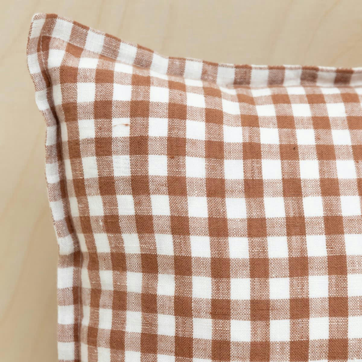 HÔTEL PARTICULIER - Housse de coussin en lin lavé vichy brique 30x50