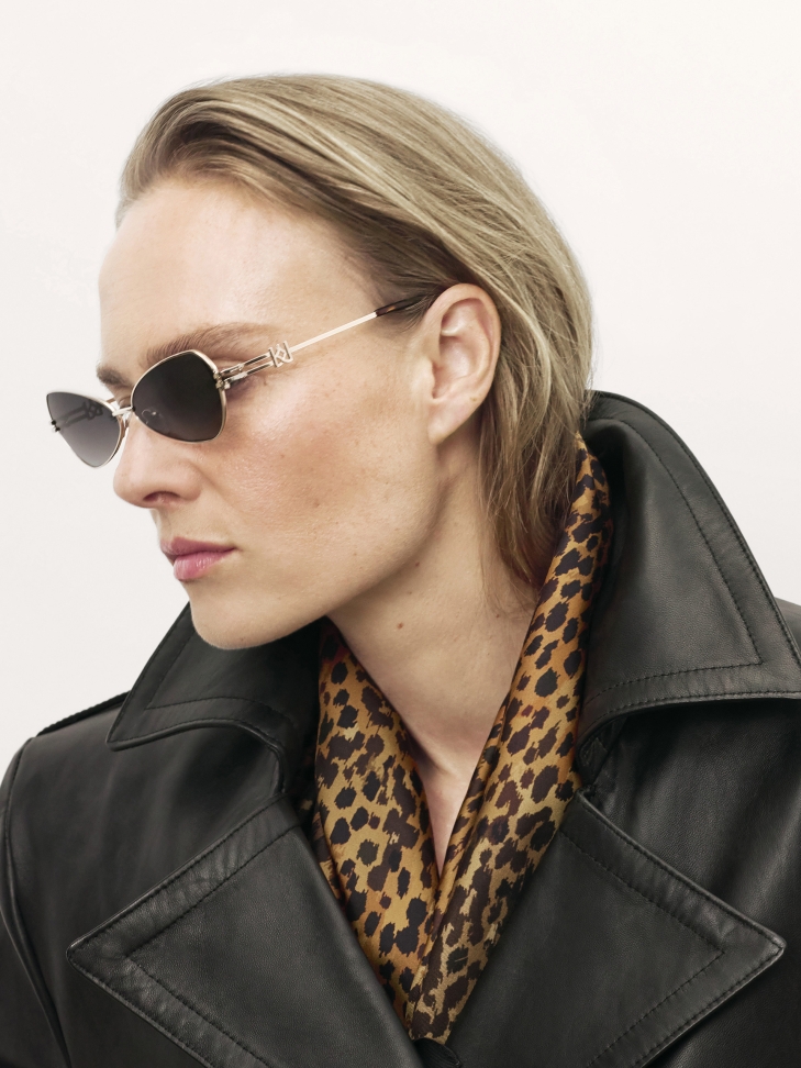 Glasses with gold frame and monogram