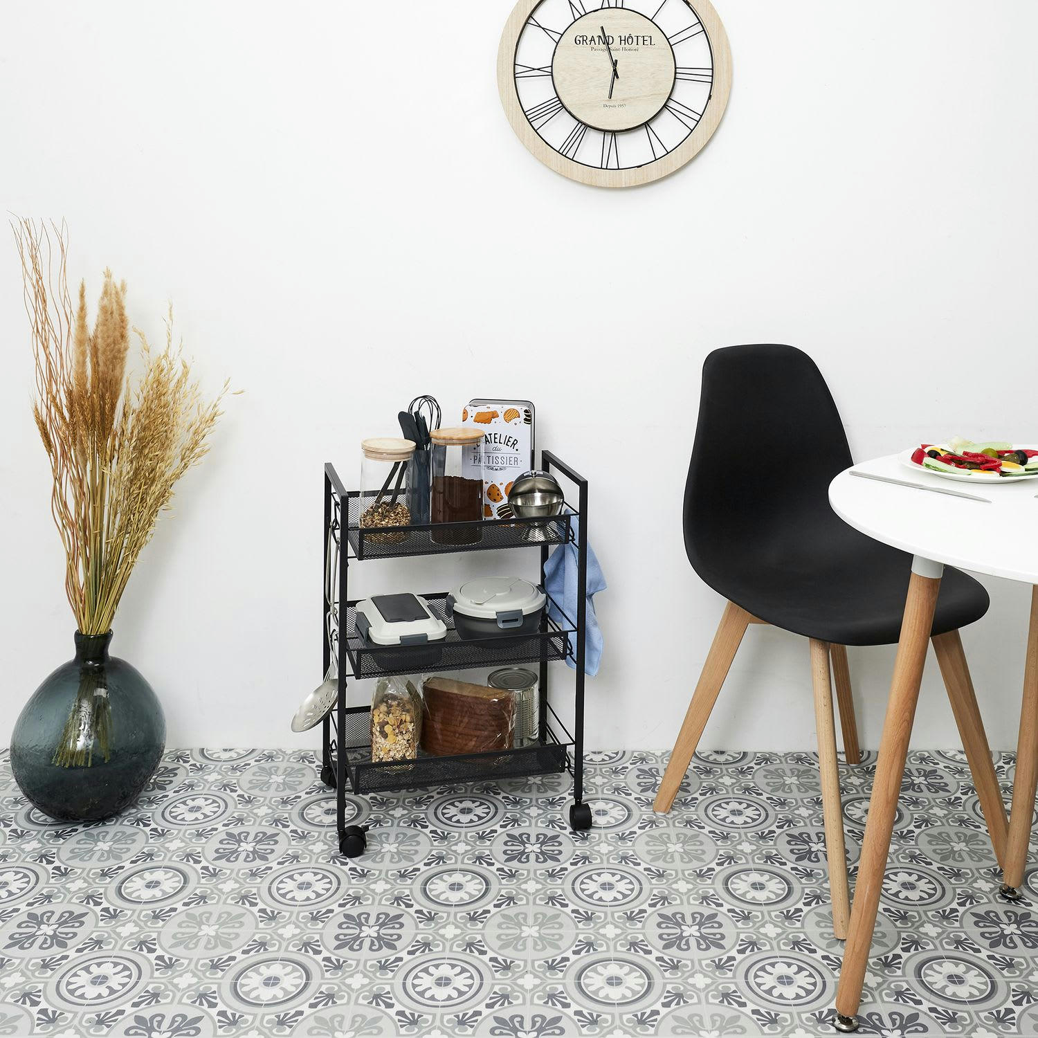 - Desserte à roulettes 3 étages en métal noir