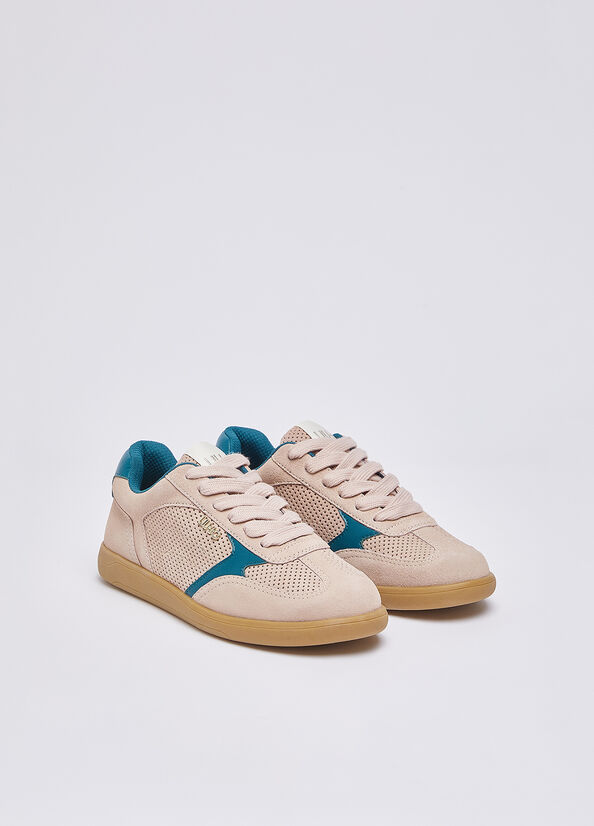 Sneakers in suede traforata