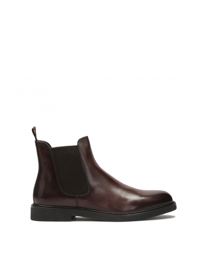 Brown men's Chelsea boots