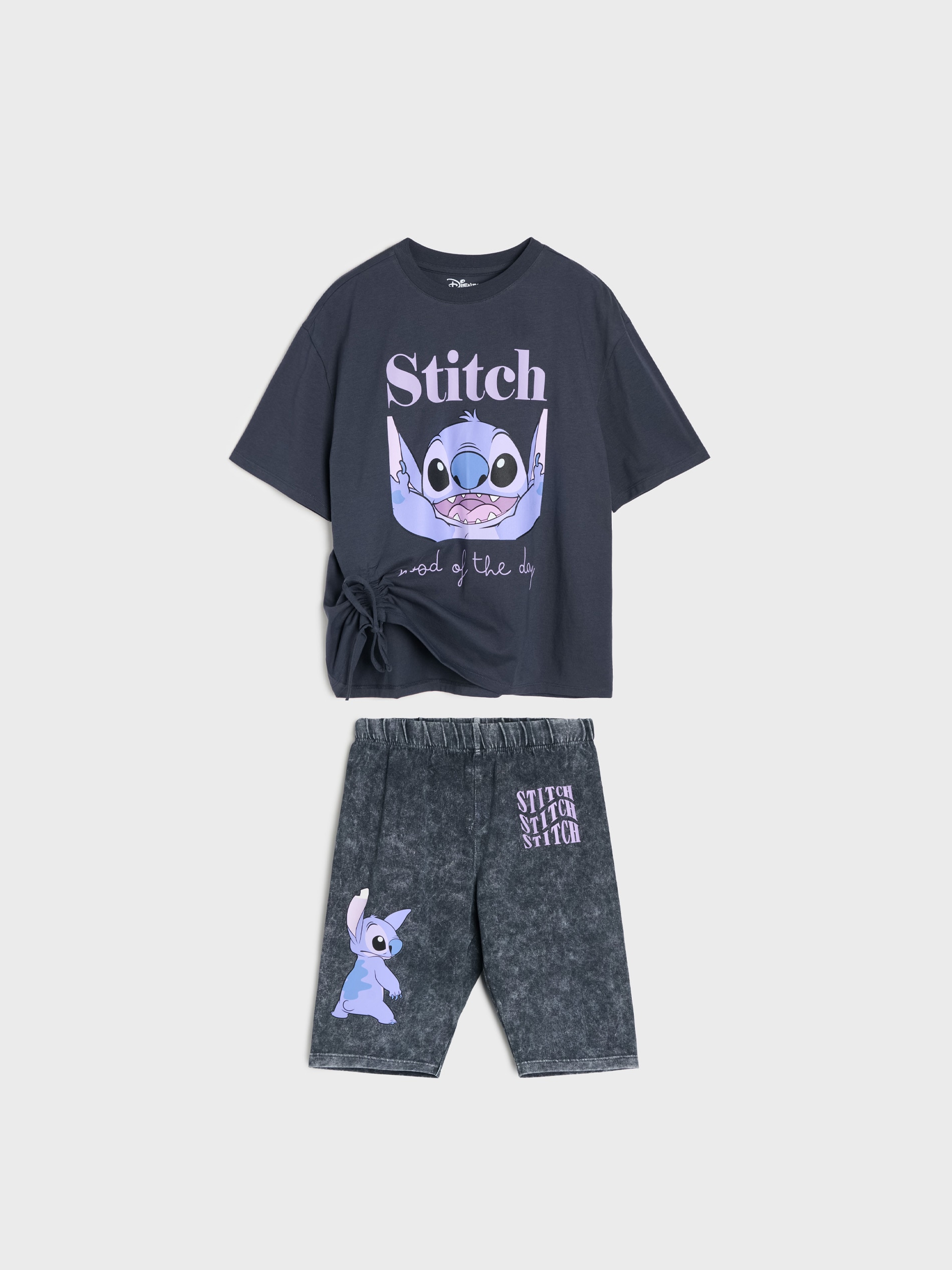 Bawełniany komplet: koszulka i kolarki z nadrukiem Stitch
