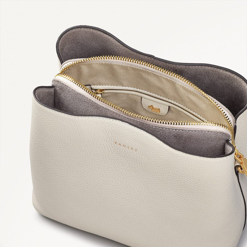 Dukes Place - Medium Compartment Cross Body Bag