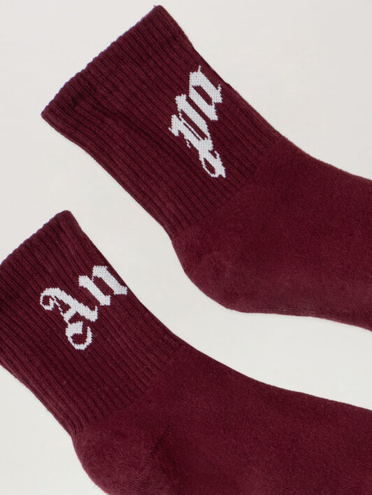 Curved Logo Socks