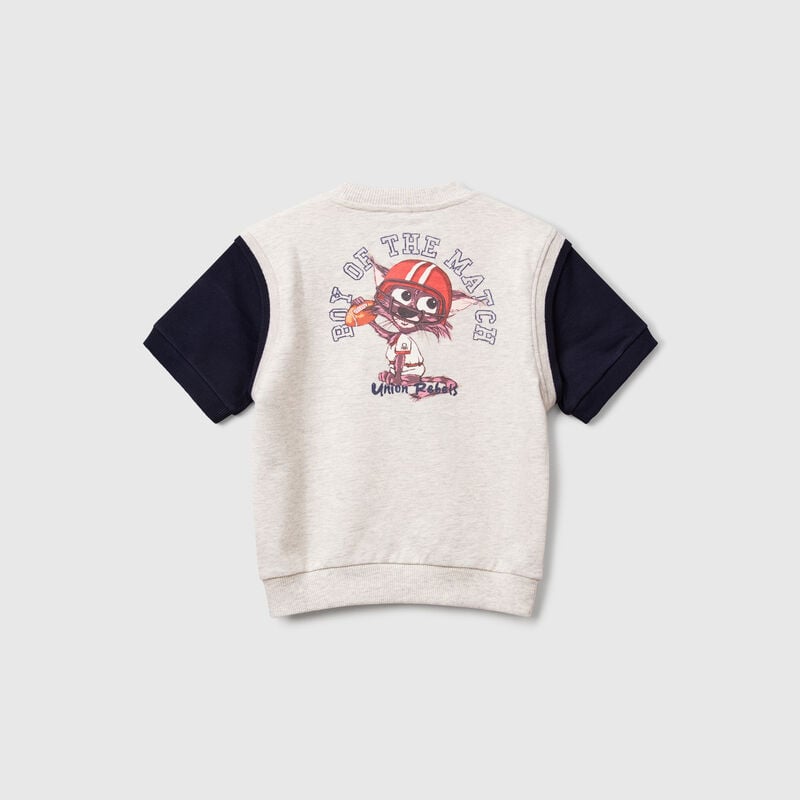 Short sleeve sweatshirt
