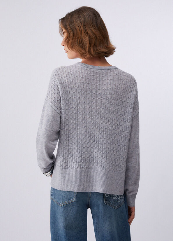 Cardigan in lana a trecce