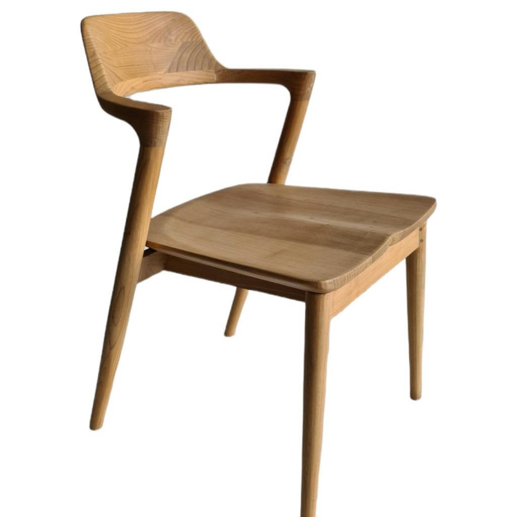 HIRO - Chaise tendance et naturel en bois avec accoudoirs