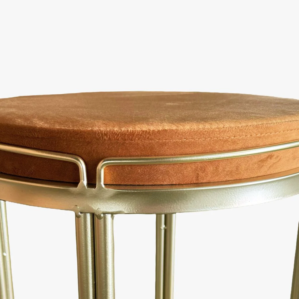 Banco de Veludo e Metal Mostarda FRIBURGO