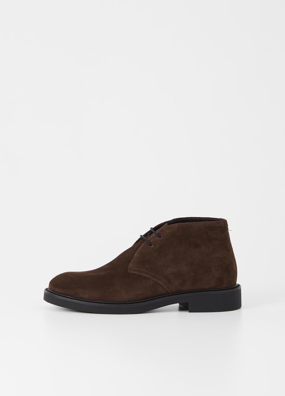 Alex M Boots