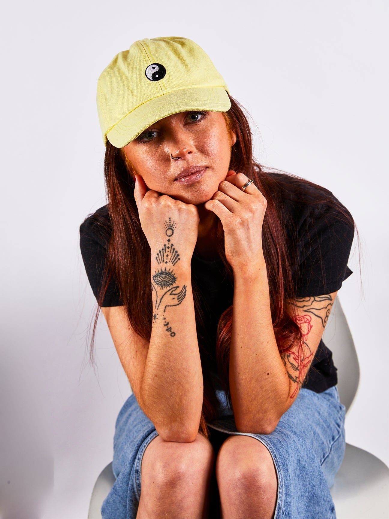 SVNX Cotton Baseball Cap With 'Ying Yang' Embroidery In Lemon Yellow