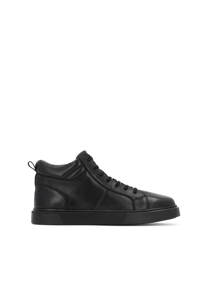 Black ankle sneakers in natural leather