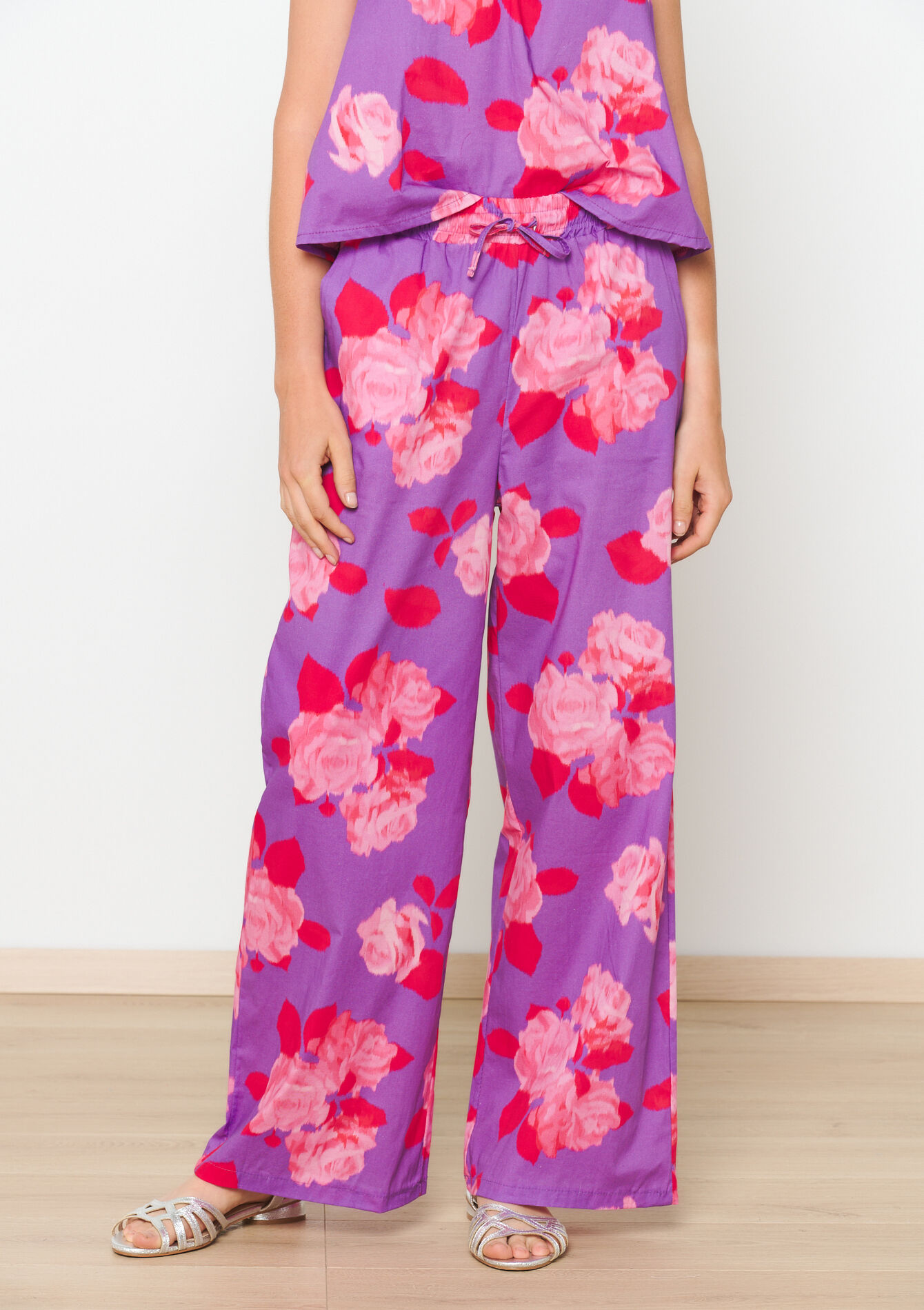 Broek met bloemenprint
