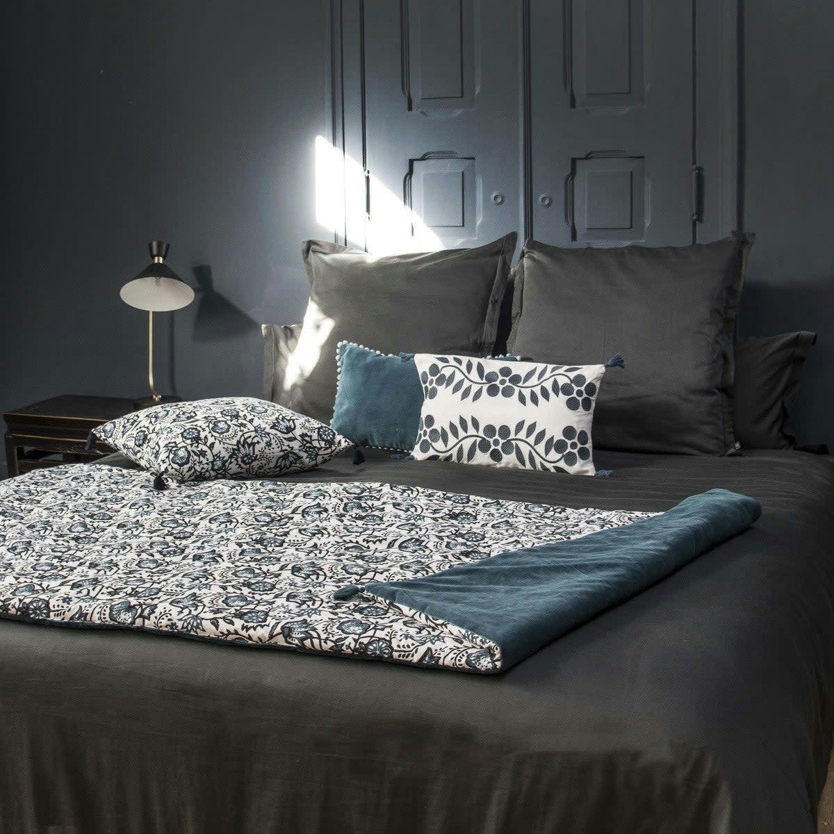 CARMA - Housse de coussin coton  50x50 bleu peacock