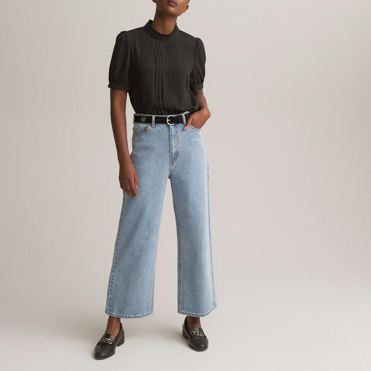 Blouse manches courtes col à volants