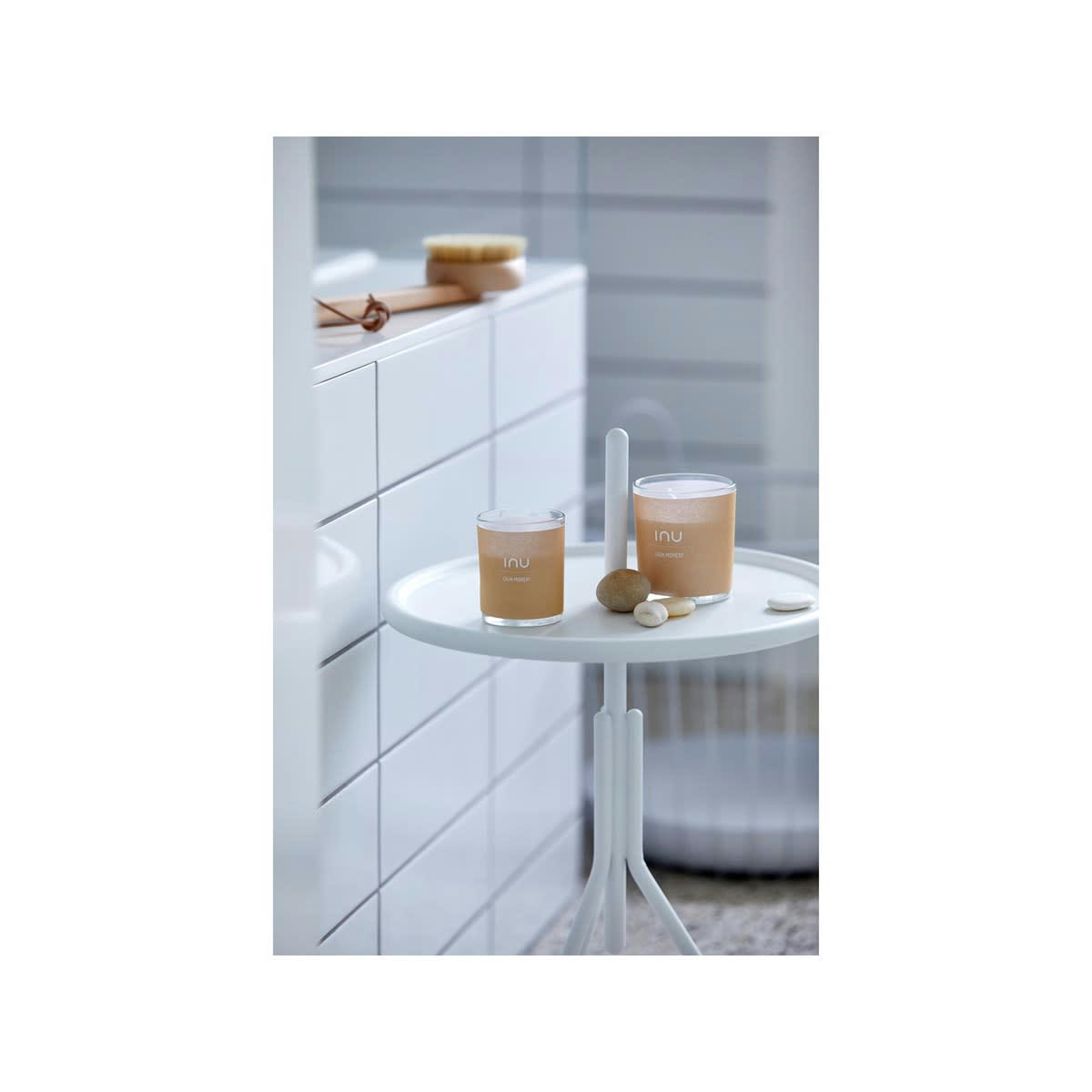 INU - Bougie parfum�e dur�e m�che 22h  en cire naturelle cappuccino