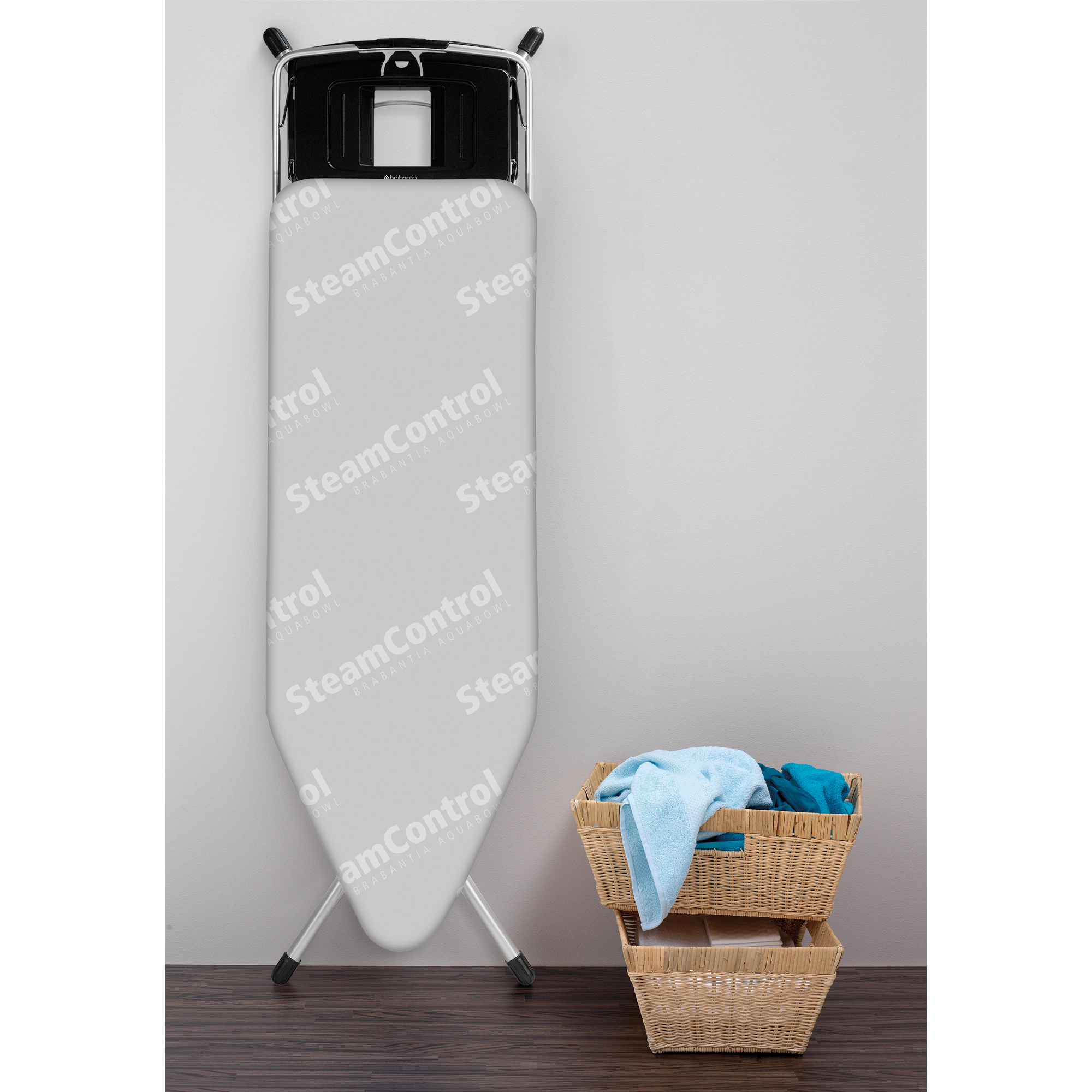 Brabantia Strijkplank C, 124x45 cm, uitklapbare stoomunitdrager, SteamControl - Aqua Bowl