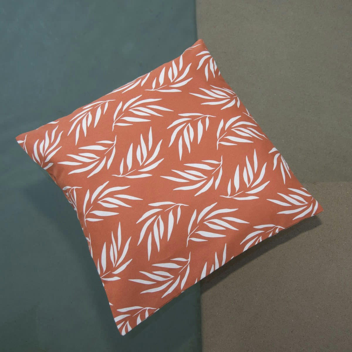 FOLIAGE - Housse de coussin d'extérieur coton  50x50 terracotta