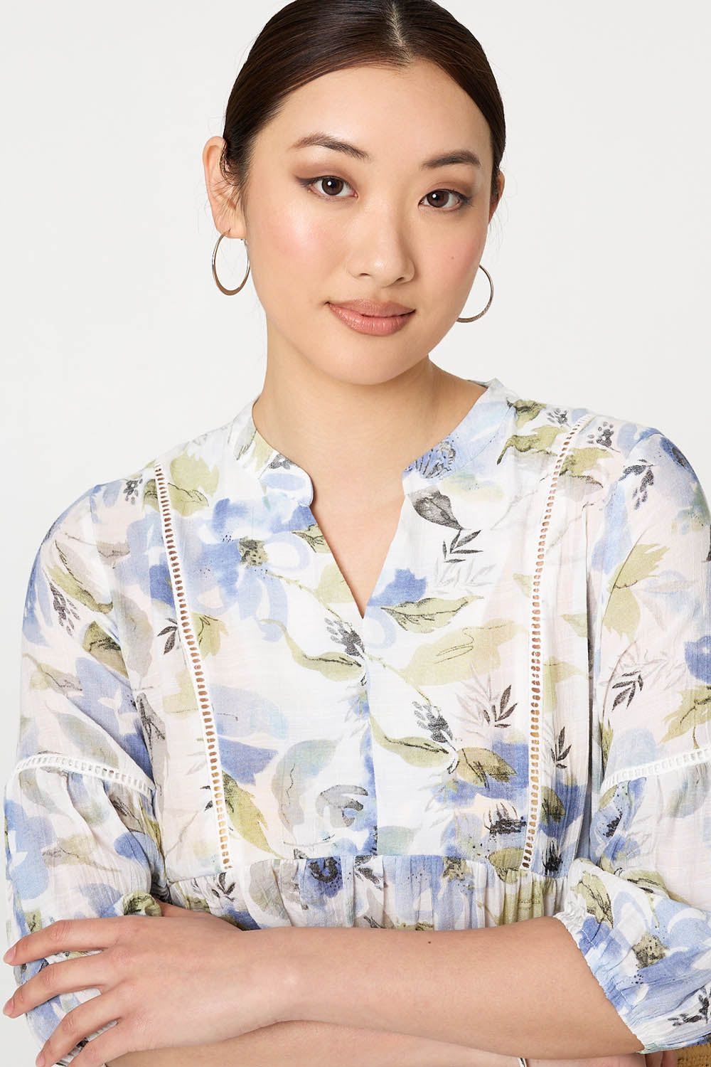 Izabel London Floral Lace 3/4 Sleeve Ruched Blouse
