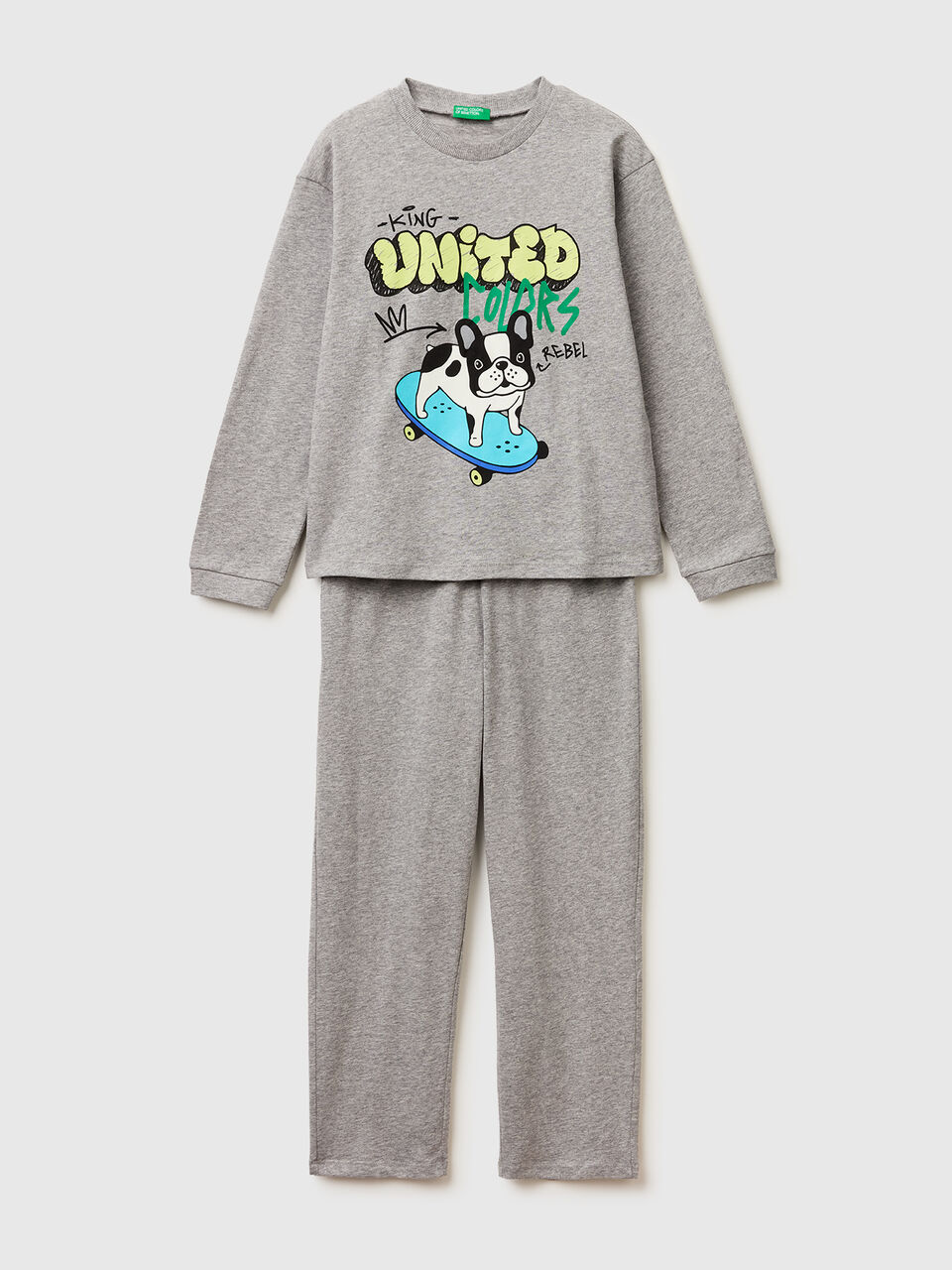 Soft pajamas with logo print