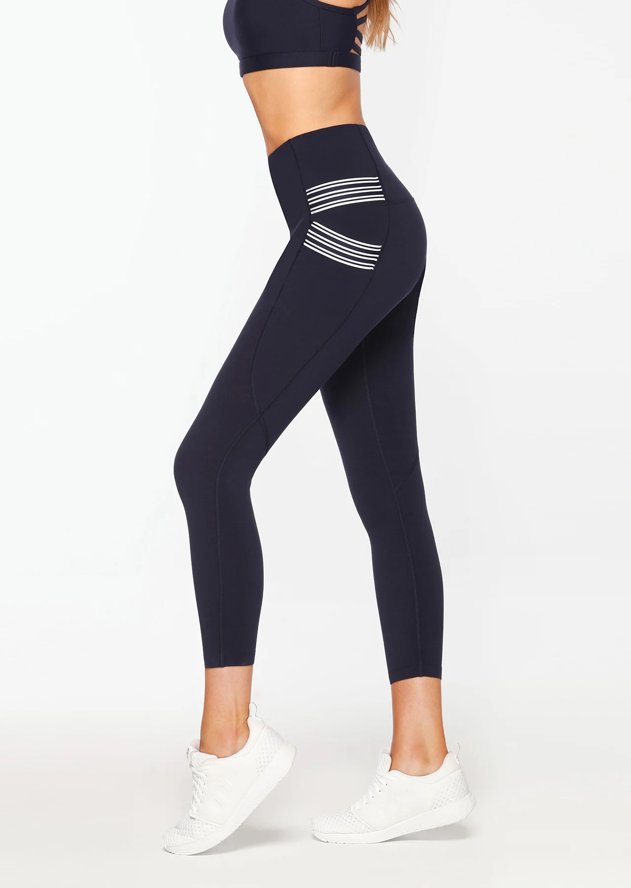 Swift Booty Support Ankle Biter Tight