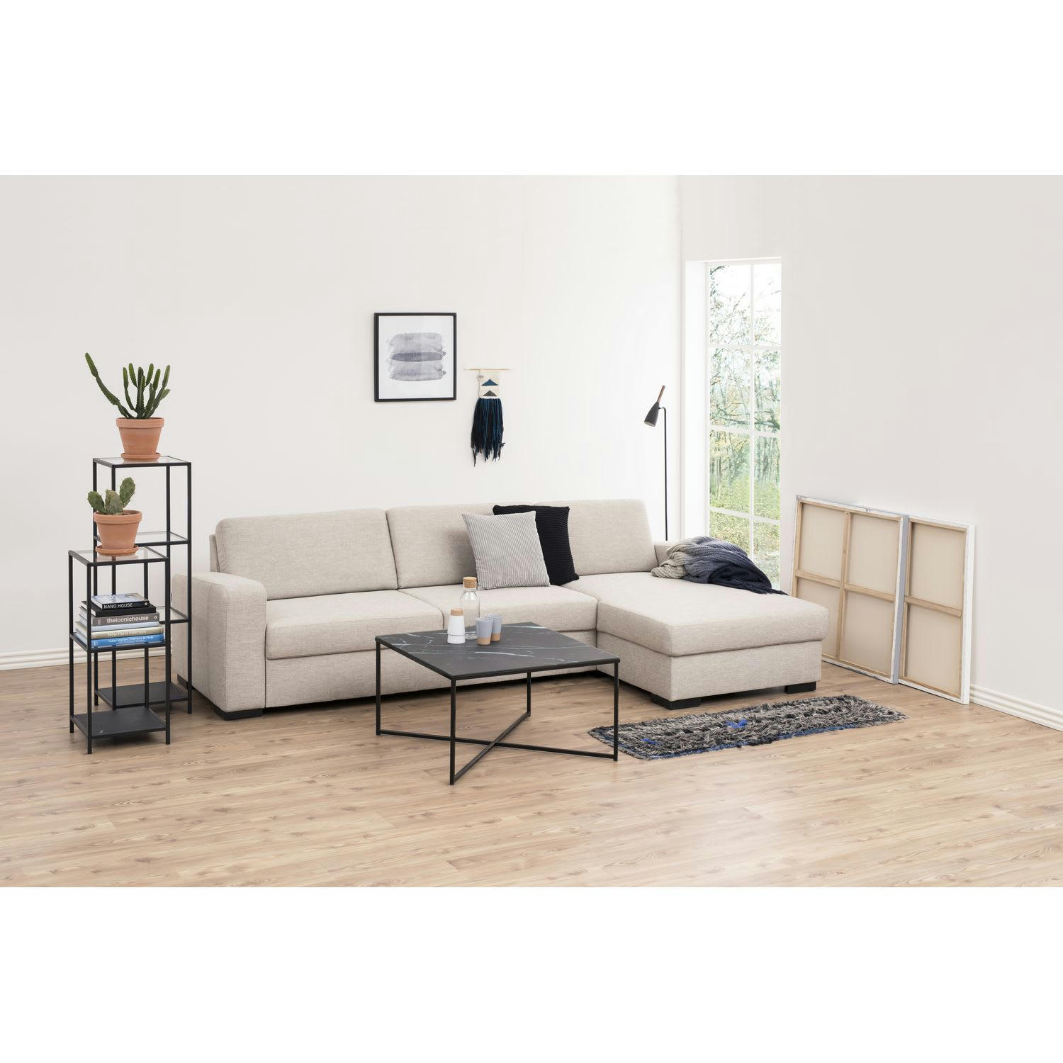 ALYSÉ - Table d'appoint effet marbre en verre et métal noir