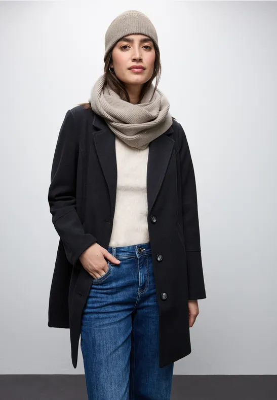 Beanie mit Pailletten