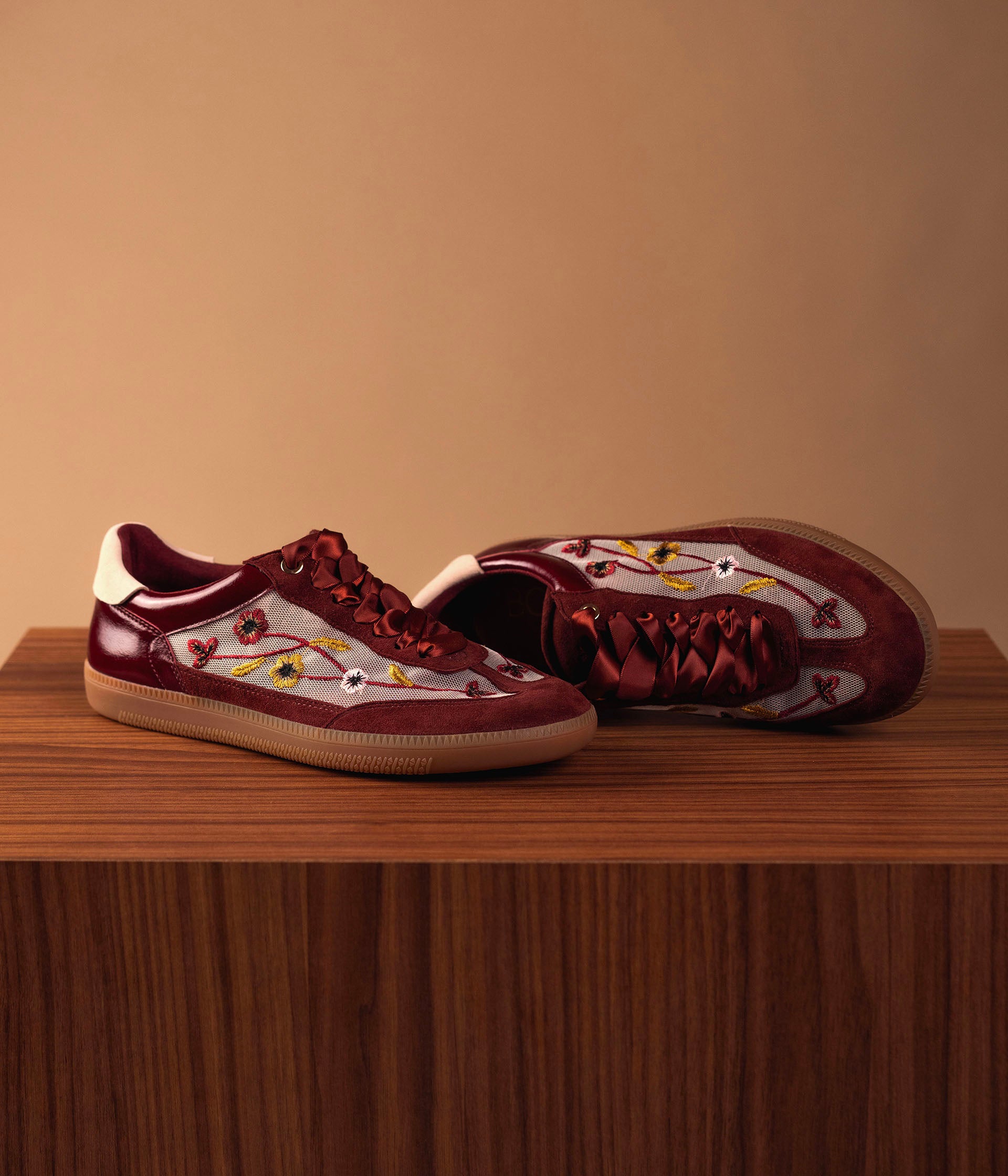 Baskets Lila bordeaux