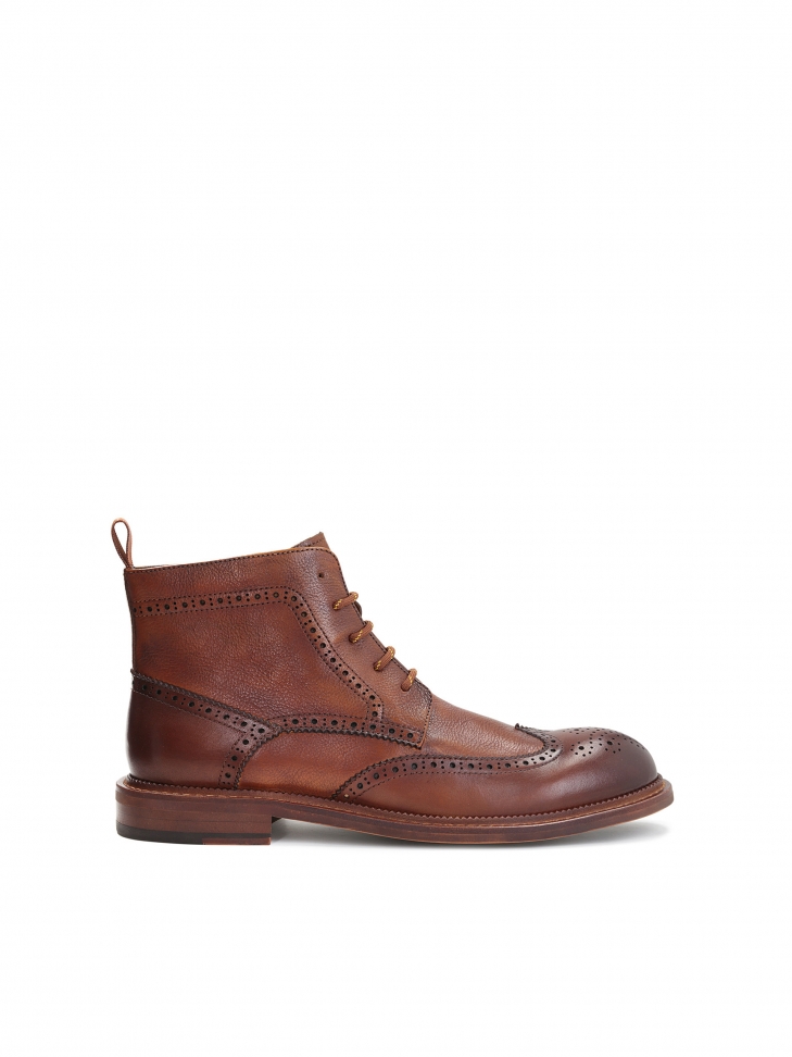 Men's brown boots