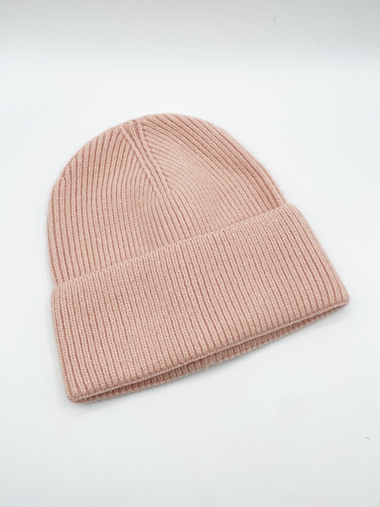 SVNX Ribbed Beanie Hat In Pink