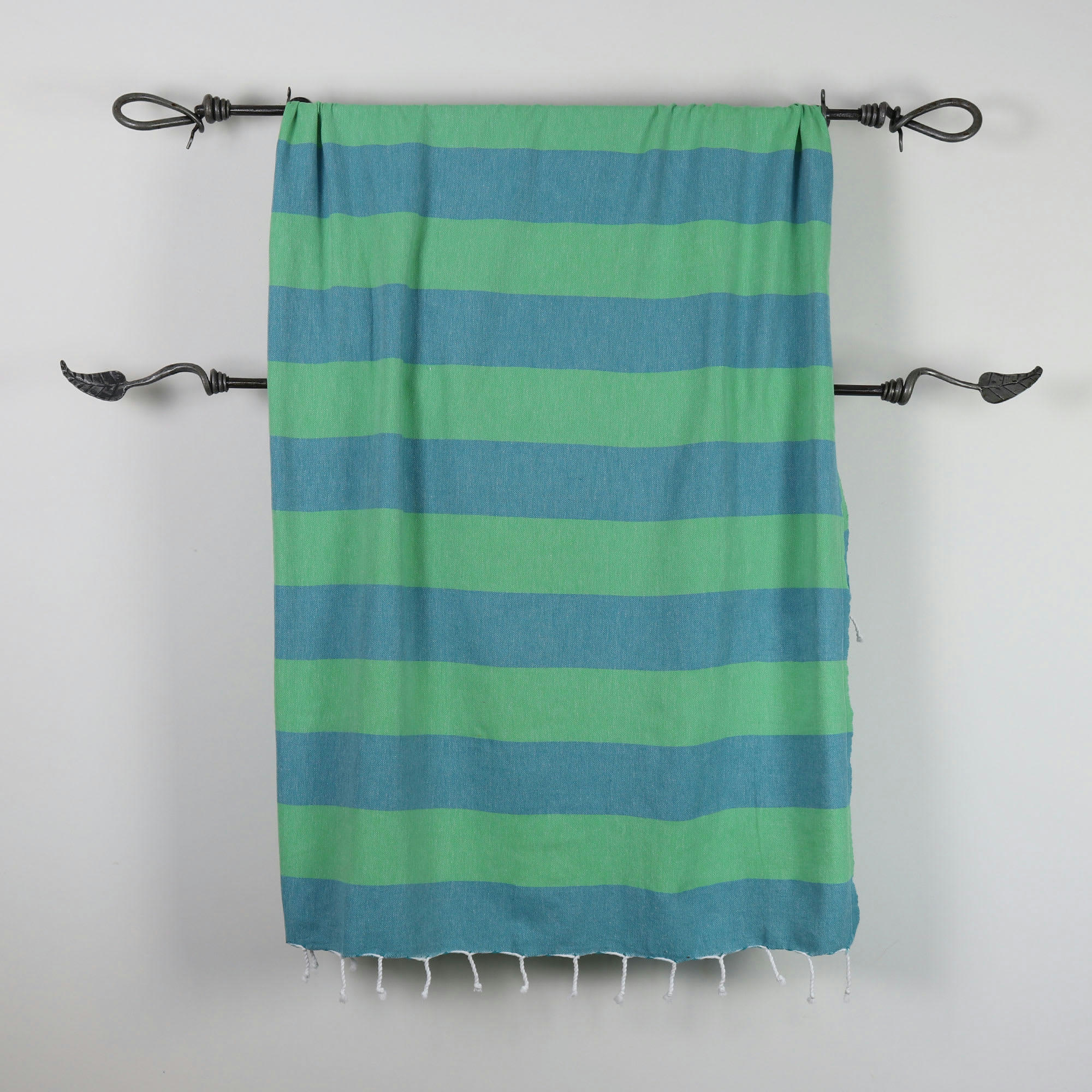 - Fouta en coton avec franges émeraude et vert 100x160cm
