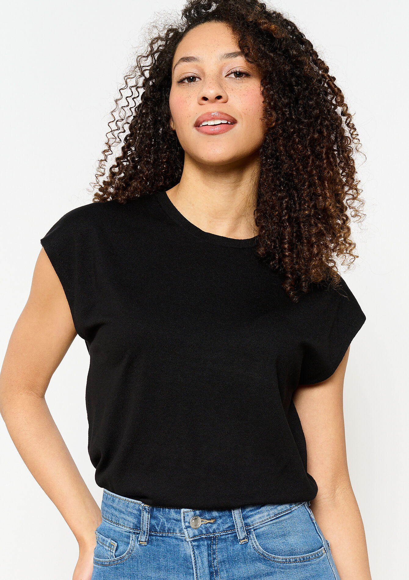 Lichte mouwloze trui