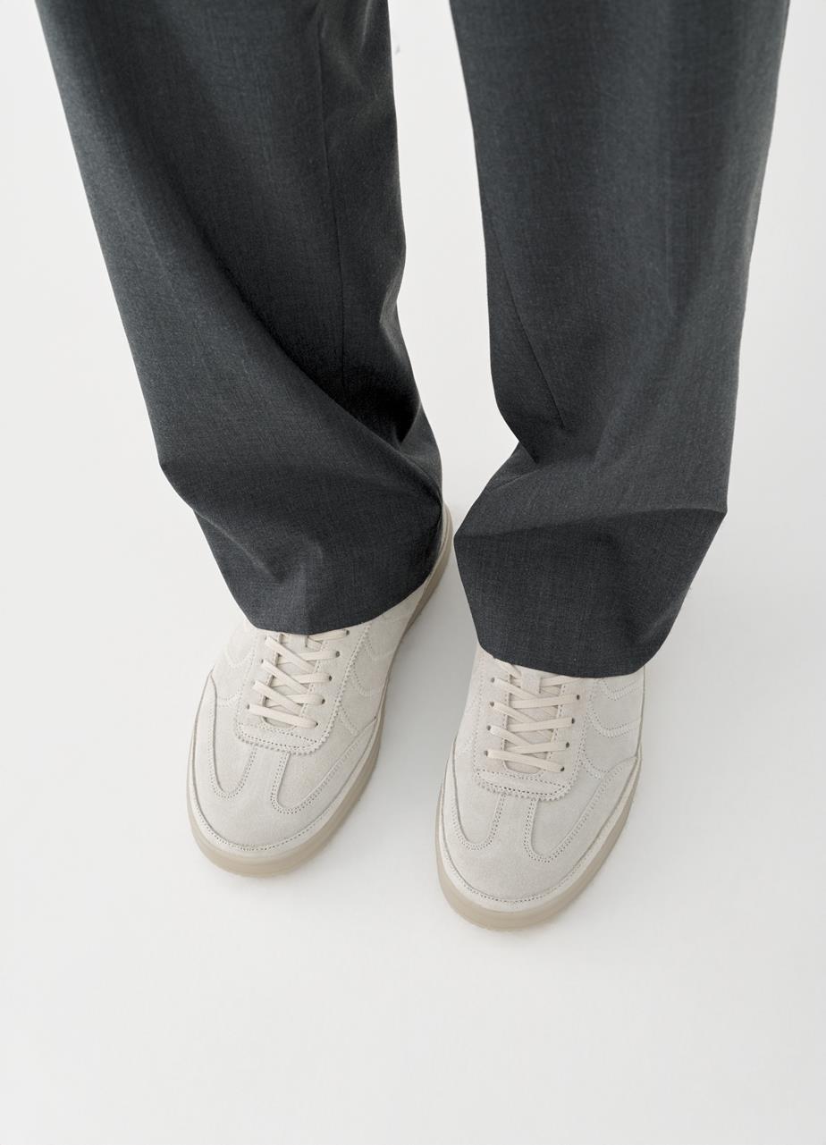 Leo Sneakers