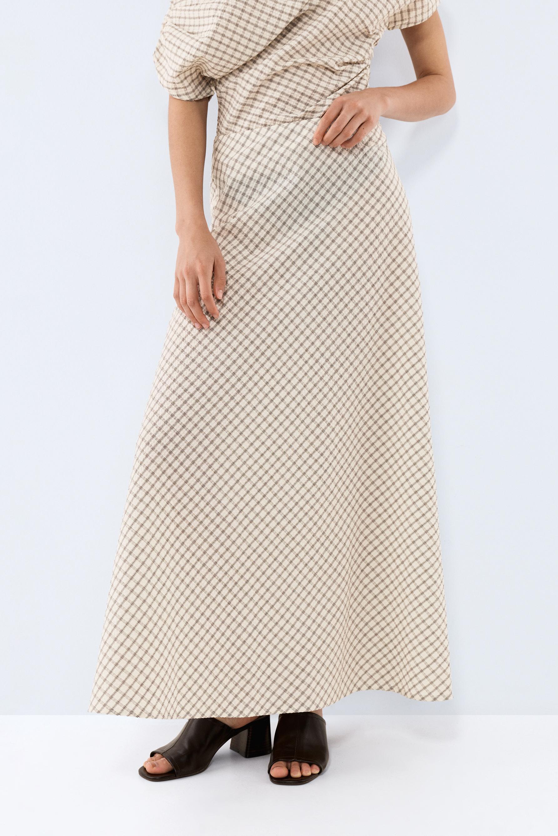 Falda midi cuadros