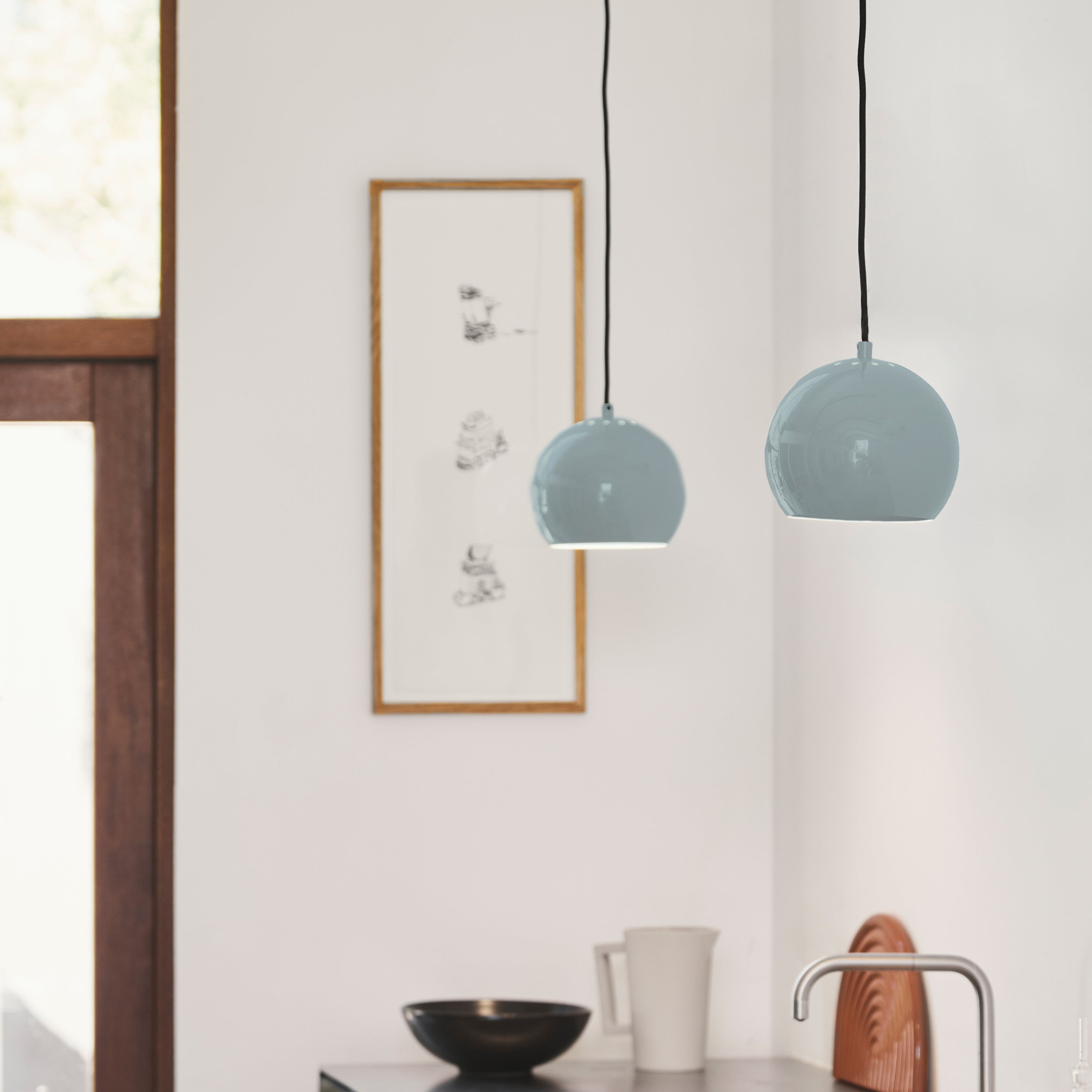 Frandsen Ball Metal Hanglamp Ø 18 cm - Mint Glossy